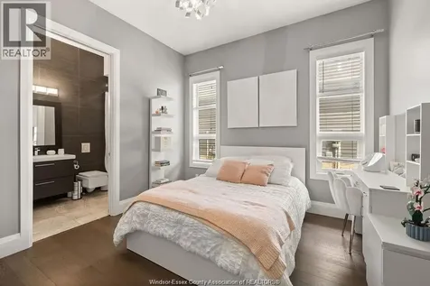551 Ross Beach Road Lakeshore ON N0R 1A0