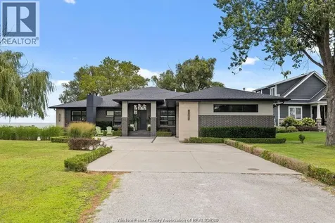 551 Ross Beach Road Lakeshore ON N0R 1A0