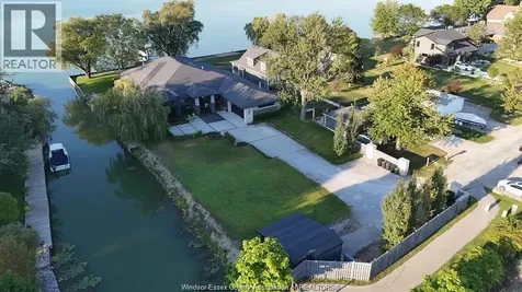 551 Ross Beach Road Lakeshore ON N0R 1A0