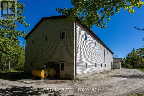 117 East Road Northern Bruce Peninsula ON N0H 1W0