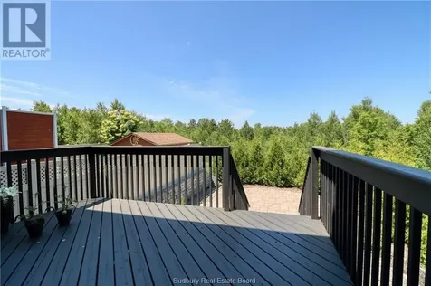 35 Birmingham Drive Sudbury ON P3B 4A5