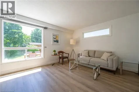 743 Butternut Avenue Waterloo ON N2V 2M3