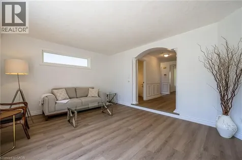 743 Butternut Avenue Waterloo ON N2V 2M3