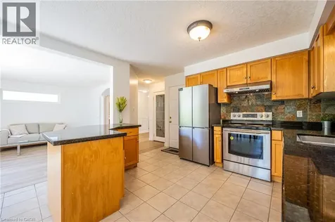 743 Butternut Avenue Waterloo ON N2V 2M3
