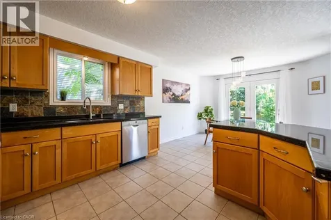 743 Butternut Avenue Waterloo ON N2V 2M3