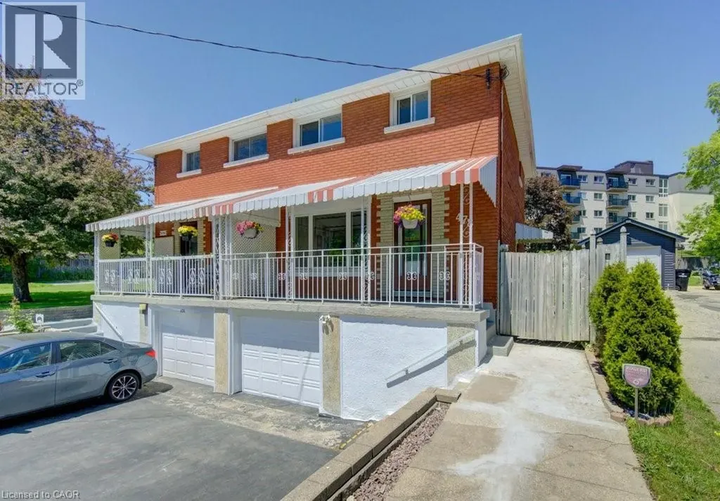 478 Wellington Street North Kitchener ON N2H 5L5