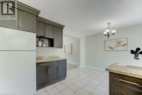478 Wellington Street North Kitchener ON N2H 5L5