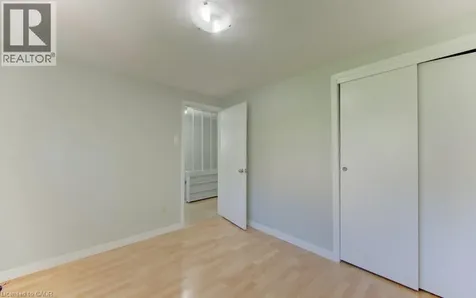 478 Wellington Street North Kitchener ON N2H 5L5