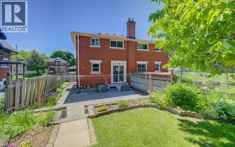 478 Wellington Street North Kitchener ON N2H 5L5