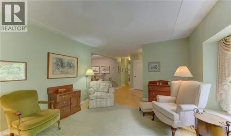 98 Longwood Drive Waterloo ON N2L 4B7