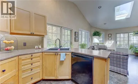 98 Longwood Drive Waterloo ON N2L 4B7