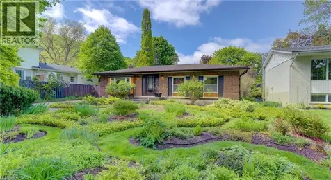 98 Longwood Drive Waterloo ON N2L 4B7