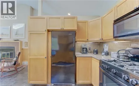 98 Longwood Drive Waterloo ON N2L 4B7