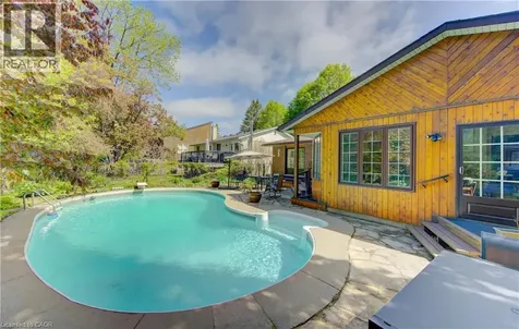 98 Longwood Drive Waterloo ON N2L 4B7