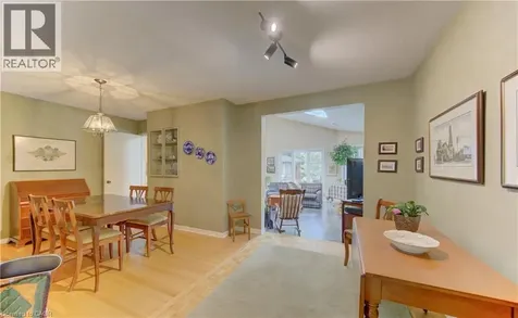 98 Longwood Drive Waterloo ON N2L 4B7