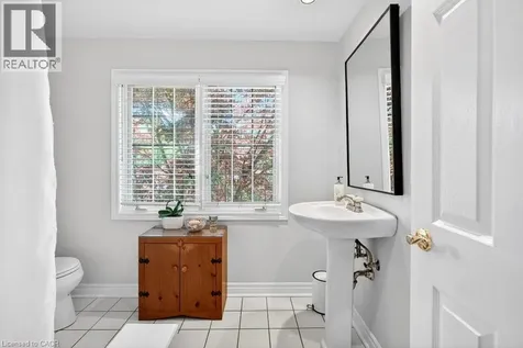 1398 Baldwin Street Burlington ON L7S 1K3