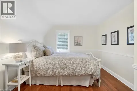 1398 Baldwin Street Burlington ON L7S 1K3