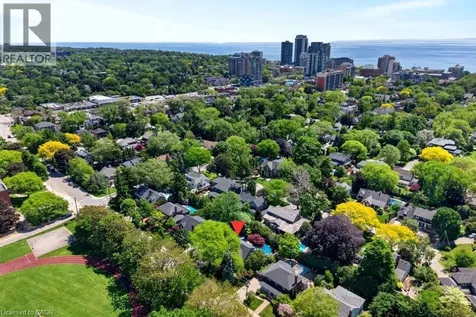 1398 Baldwin Street Burlington ON L7S 1K3