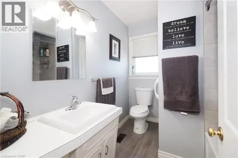 26 Woodhaven Road Kitchener ON N2C 1T6