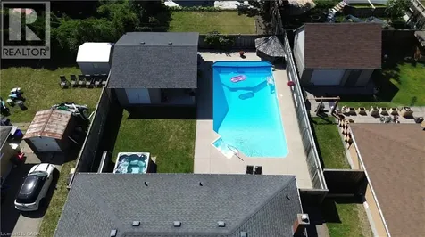 26 Woodhaven Road Kitchener ON N2C 1T6