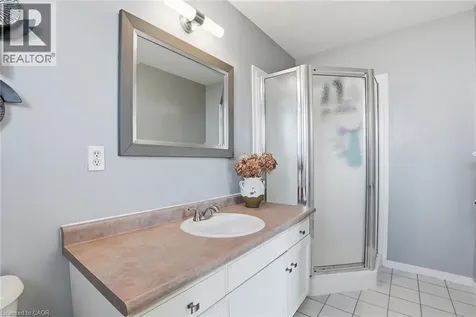 26 Kelly Court Guelph ON N1K 1W3