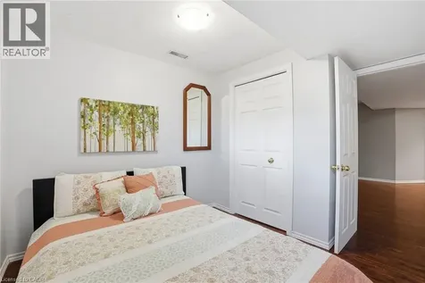 26 Kelly Court Guelph ON N1K 1W3