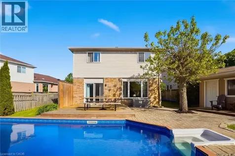 26 Kelly Court Guelph ON N1K 1W3