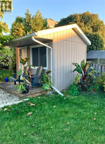 26 Kelly Court Guelph ON N1K 1W3