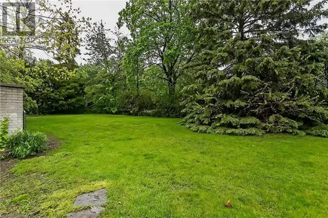 91 Ennisclare Drive East Oakville ON L6J 4N3