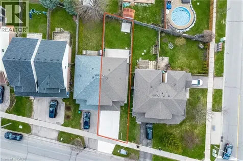85 Activa Avenue Kitchener ON N2E 3R4