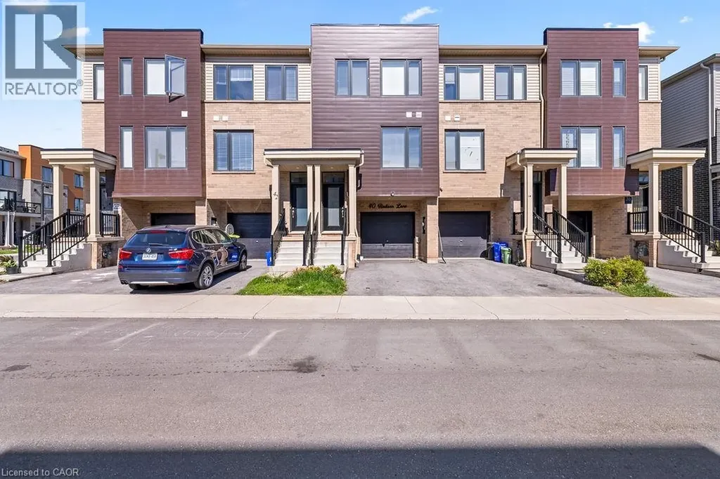 40 Radison Lane Hamilton ON L8H 0B5