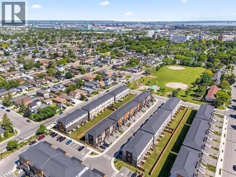 40 Radison Lane Hamilton ON L8H 0B5