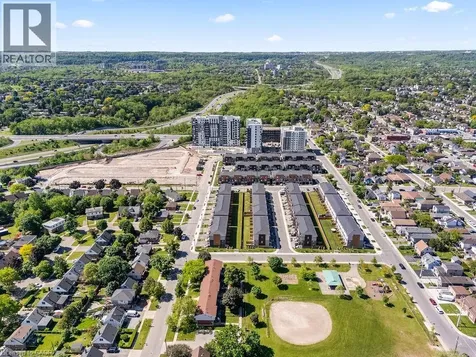 40 Radison Lane Hamilton ON L8H 0B5