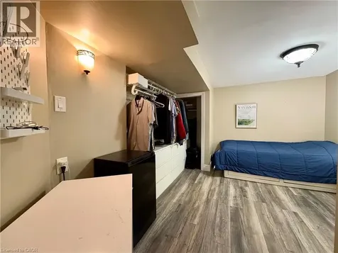 36 Gilbert Avenue Ancaster ON L9G 1R4