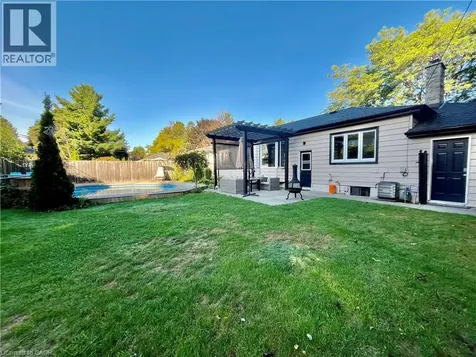 36 Gilbert Avenue Ancaster ON L9G 1R4