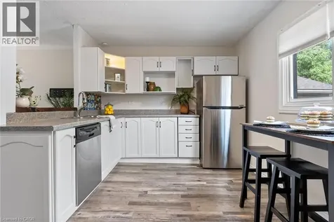 544 Mary Street Hamilton ON L8L 4X7