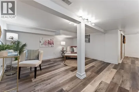 544 Mary Street Hamilton ON L8L 4X7