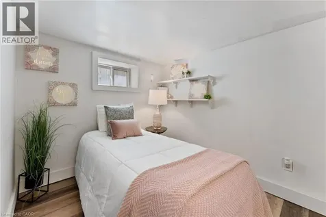 544 Mary Street Hamilton ON L8L 4X7