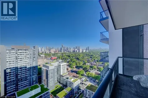130 River Street Toronto ON M5A 0R8