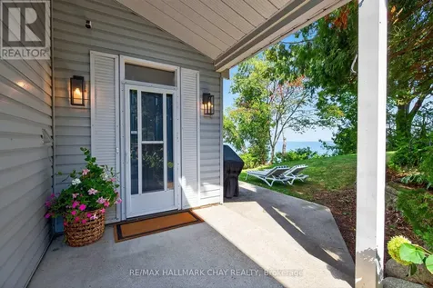 43 Moon Point Road Oro-medonte ON L3V 0R8