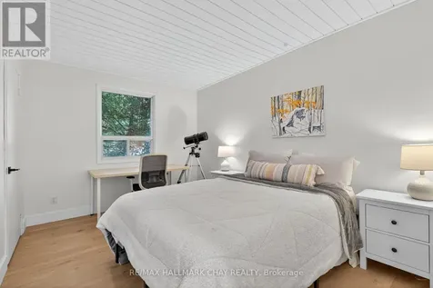 43 Moon Point Road Oro-medonte ON L3V 0R8