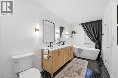 125 Margaret Avenue Stoney Creek ON L8G 3G7