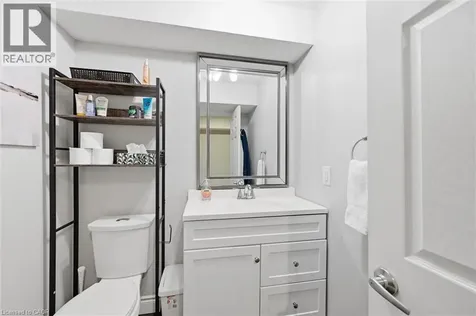 125 Margaret Avenue Stoney Creek ON L8G 3G7