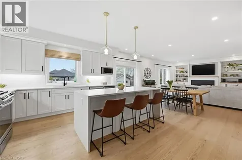125 Margaret Avenue Stoney Creek ON L8G 3G7