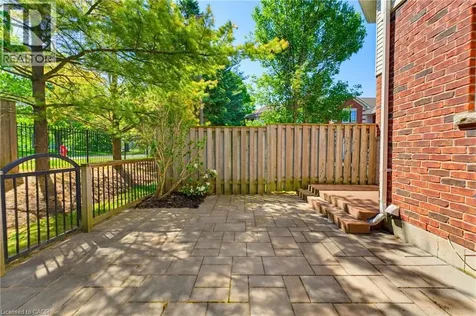 81 Valridge Drive Ancaster ON L9G 5B7