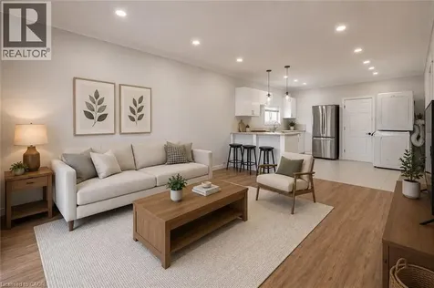 204 Glow Avenue Hamilton ON L8H 3W5