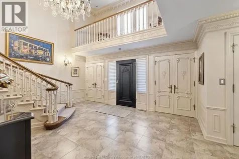 1255 Tanglewood Court Lasalle ON N9J 2K2