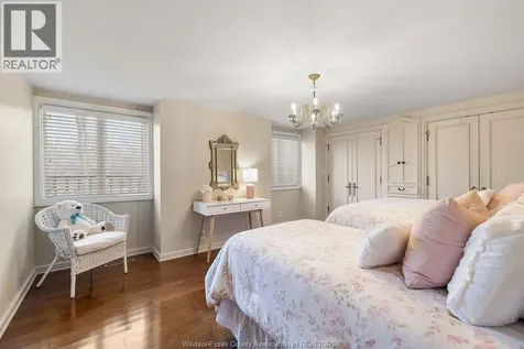 1255 Tanglewood Court Lasalle ON N9J 2K2