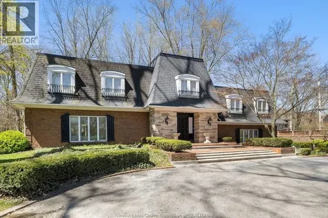 1255 Tanglewood Court Lasalle ON N9J 2K2