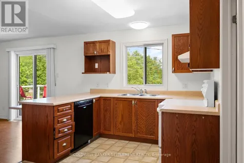 42 Berry Park Lane Rideau Lakes ON K0G 1L0